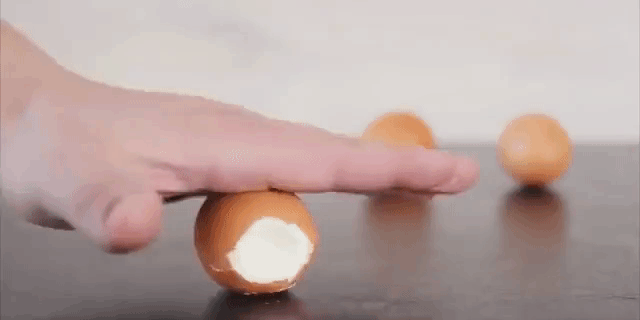 12 лайфхаков для приготовления яиц