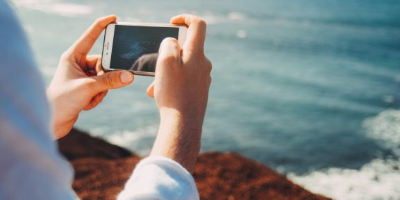 5 причин, почему снимать на смартфон лучше, чем на обычную камеру