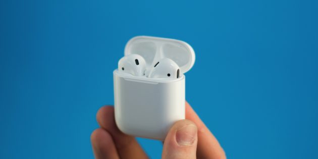 AirPods: футляр