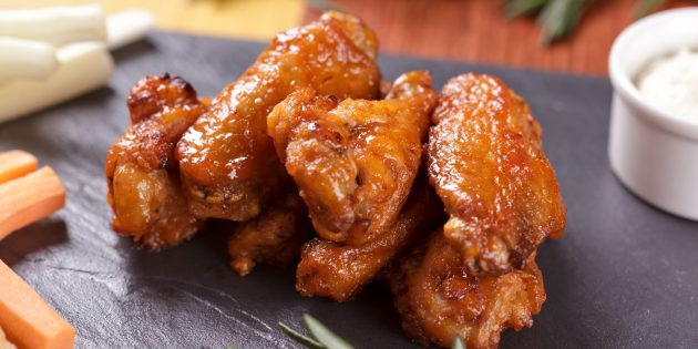 10 cool ways to prepare chicken wings in the oven and in a pan