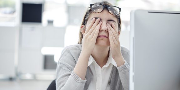 Как снизить нагрузку на глаза, если вы постоянно работаете за компьютером