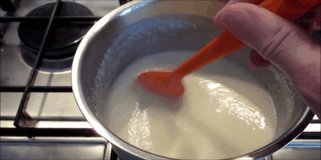 How to cook semolina: Bring the porridge to a boil, stirring occasionally