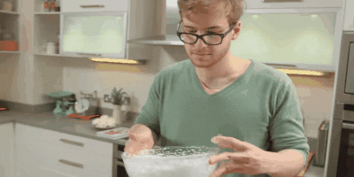 Рецепт безе в духовке: проверка готовности безе
