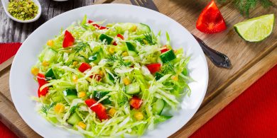 15 интересных салатов из свежей капусты