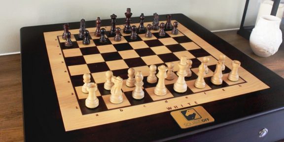 Штука дня: умные шахматы, которые двигаются сами по себе