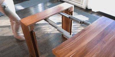 стол-трансформер: Столешница из натурального дерева