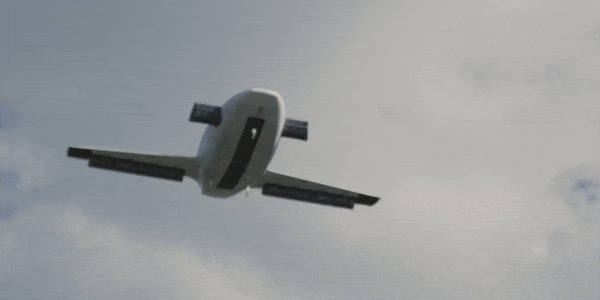 Летающий автомобиль Lilium Jet в полёте