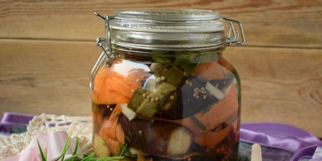 Салат из баклажанов, помидоров, перца и лука на зиму – пошаговый рецепт приготовления с фото