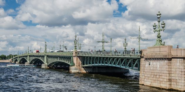 Достопримечательности Санкт-Петербурга: Троицкий мост