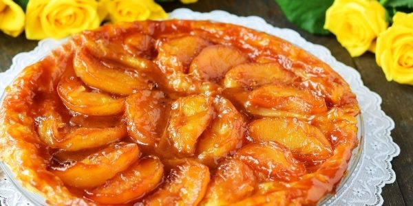 Яблочный пирог: ТОП вкусных рецептов, пошаговое приготовление