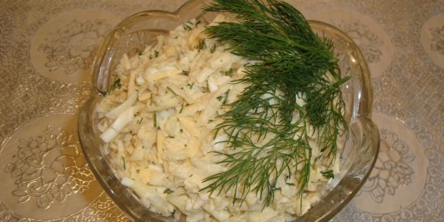 Топинамбур рецепты: Салат с топинамбуром, сыром и яйцами