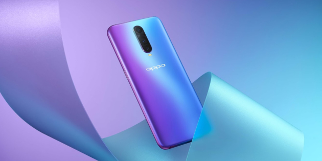 ����� OPPO RX17 PRO � ���������� � ������������������� �������� � NFC