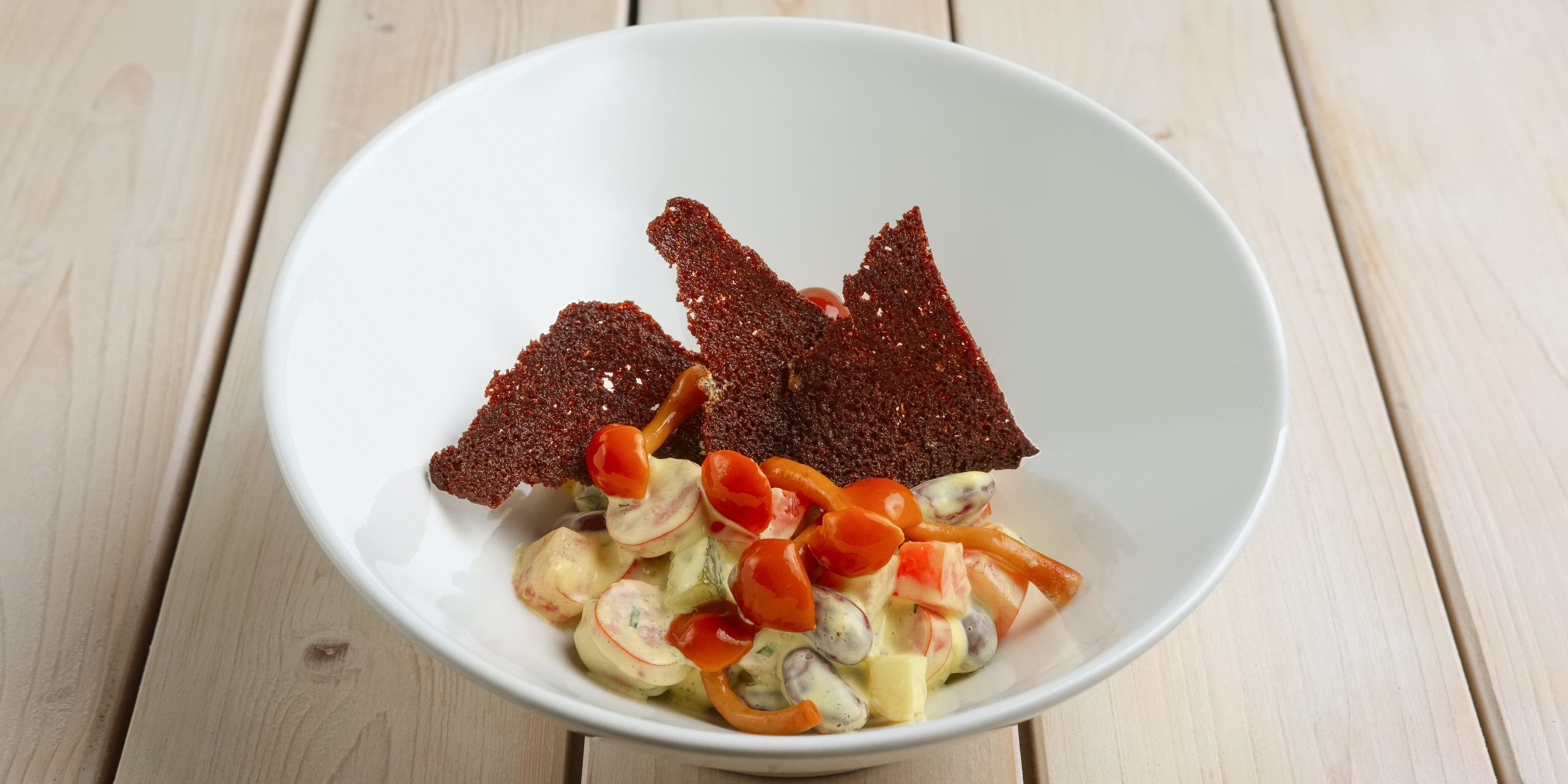 Салаты с сухариками — 48 рецептов с фото пошагово. Как приготовить салат с сухариками?