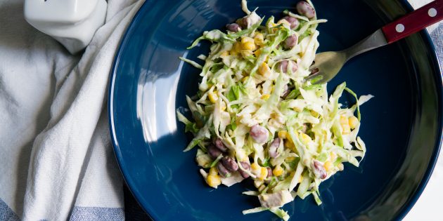 Salad with beans, chicken, corn and Chinese cabbage: a simple recipe