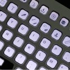 Nemeio представила беспроводную клавиатуру с настраиваемыми клавишами E-ink