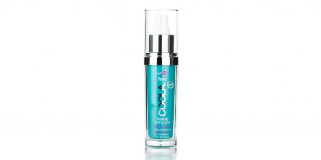 лучшие солнцезащитные средства: Солнцезащитный спрей для лица Coola Makeup Setting Spray