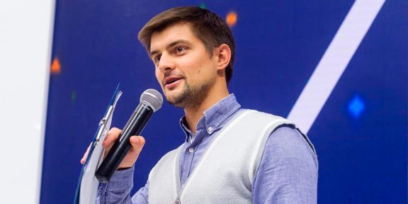 Рабочие места: Никита Белоголовцев, руководитель направления сторителлинга в «Яндекс.Дзене»