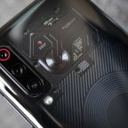 Xiaomi Mi 9 возглавил список самых мощных смартфонов