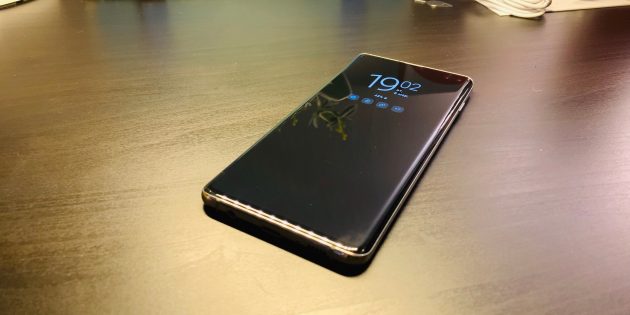 Samsung Galaxy S10+: Always On Display