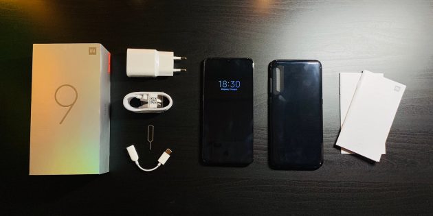 Обзор Xiaomi Mi 9: комплектация