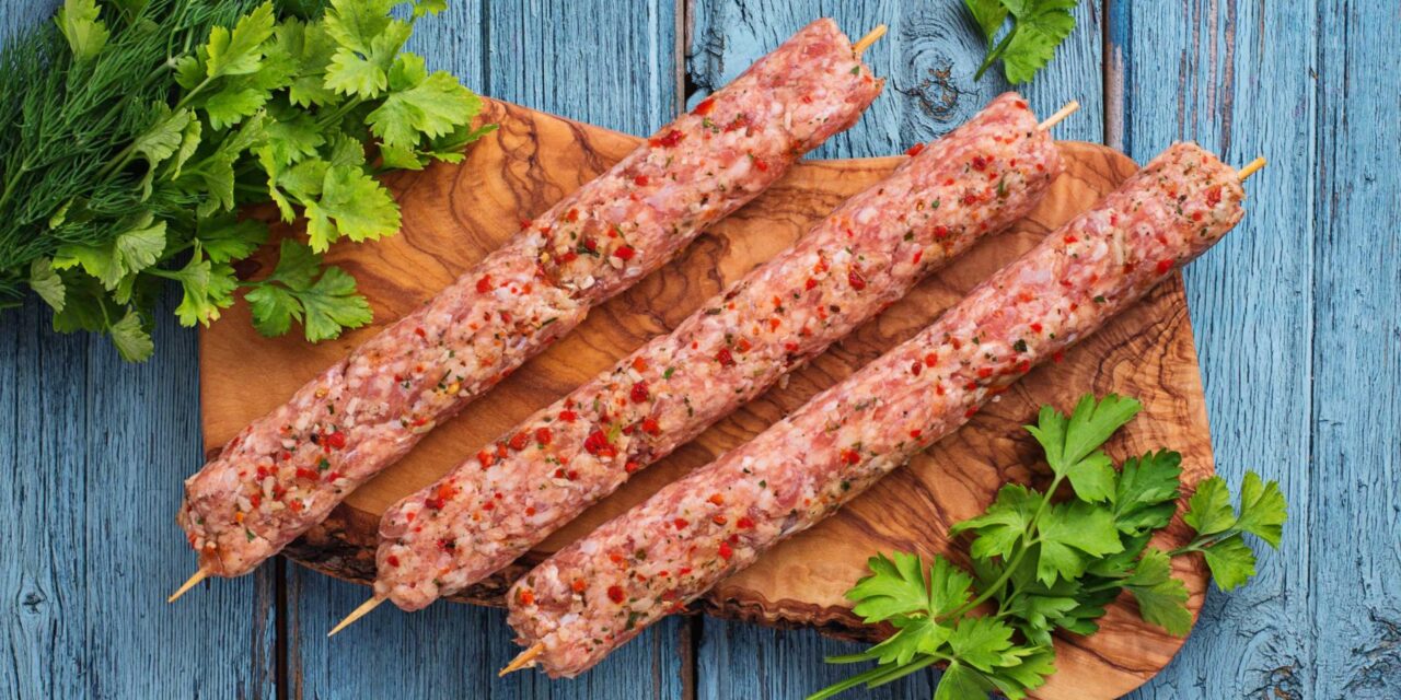 Как приготовить вкусный люля-кебаб: рецепты и секреты — Лайфхакер