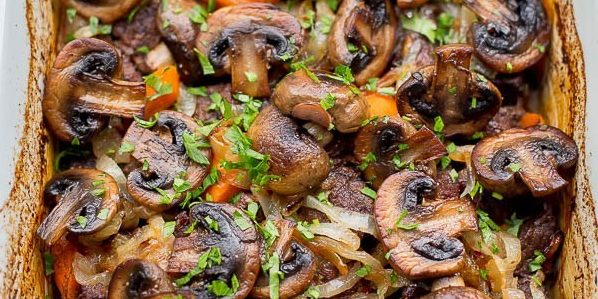 Как приготовить говядину в духовке: говядина с овощами и шампиньонами в вине
