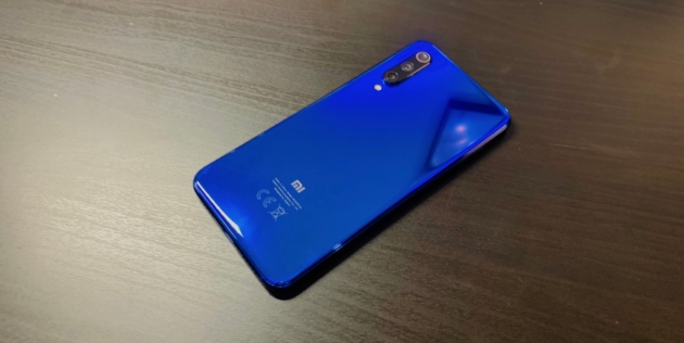 ����� Xiaomi Mi 9 SE ������������� ��������� � ����������� ������� �� 25 ����� ������