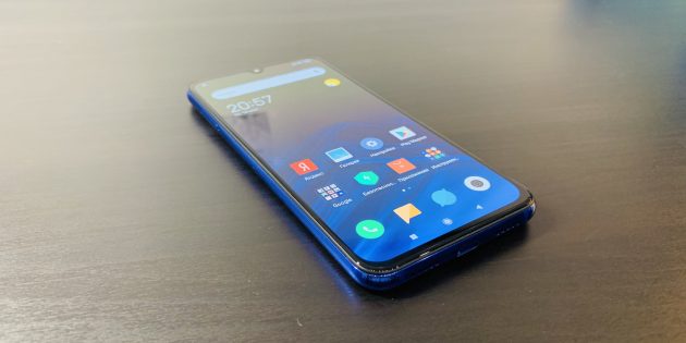 Xiaomi Mi 9 SE: Экран