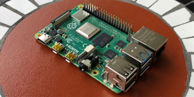 Вышла новая версия одноплатного компьютера Raspberry Pi. У него мощный процессор и до 4 ГБ оперативной памяти