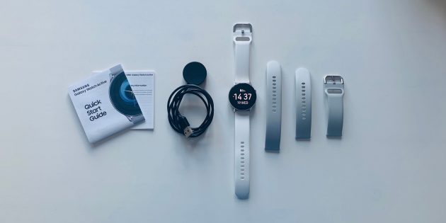 Samsung Galaxy Watch Active: Комплектация