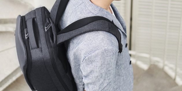 Xiaomi Business Travel Backpack 2 защищён от воды