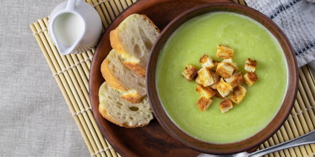 Чесночный крем-суп с цукини, пошаговый рецепт на ккал, фото, ингредиенты - LapSha (Мария)