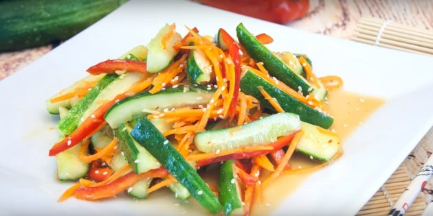 Салат из огурцов на зиму по-корейски