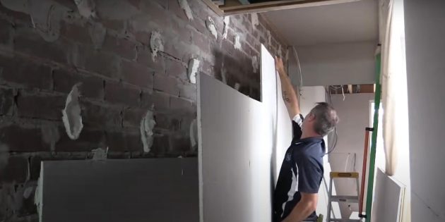 Как выровнять стены гипсокартоном на клею
