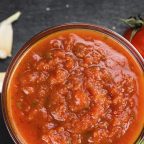7 krutyh receptov pomidorov s chesnokom na zimu