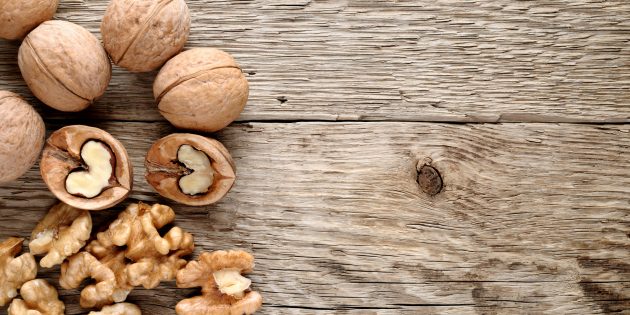 Как бороться с бессонницей: помогут грецкие орехи