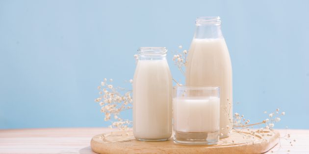 Как бороться с бессонницей: поможет молоко