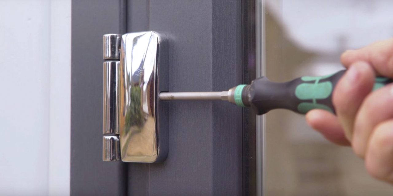 Как установить пластиковую дверь — инструкция по самостоятельному монтажу