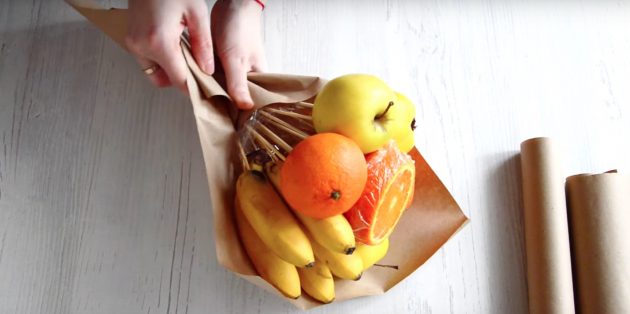Как сделать оригинальный букет из фруктов своими руками