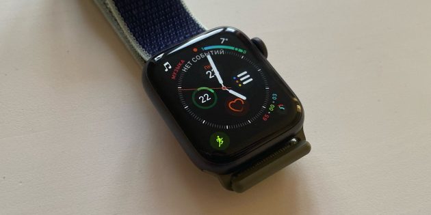Apple Watch Series 5: циферблат «Инфограф»
