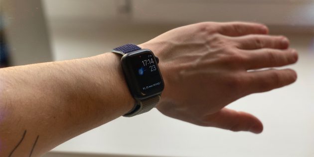 Apple Watch Series 5: на руке