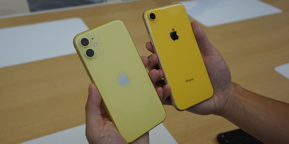 Сравнение xr и 11. Айфон 11 XR. Айфон XR И айфон 11. Iphone XR желтый. Iphone 11 XR Yellow.