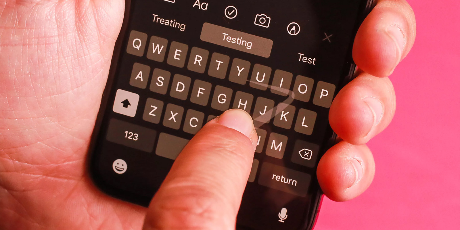 Опрос: как вы набираете текст на смартфоне?