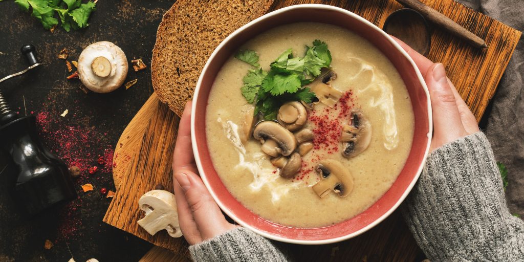 Супы на каждый день - 10 простых и вкусных рецептов в домашних условиях с пошаговыми фото