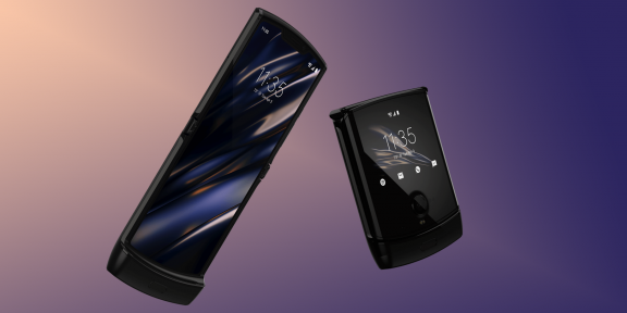 Motorola представила смартфон-раскладушку RAZR