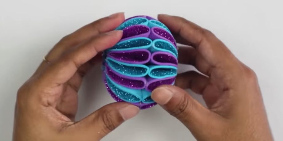 Игрушки на ёлку своими руками: склейте заготовки