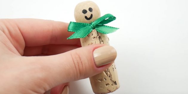 50 cool Christmas tree toys with your own hands