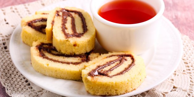 10 best recipes for biscuit rolls, which are difficult to resist