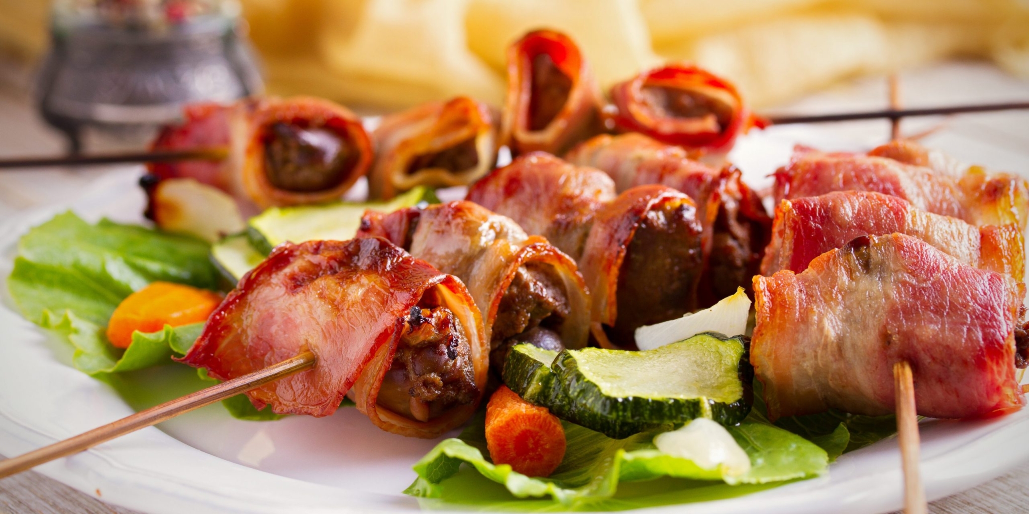 Печень в беконе