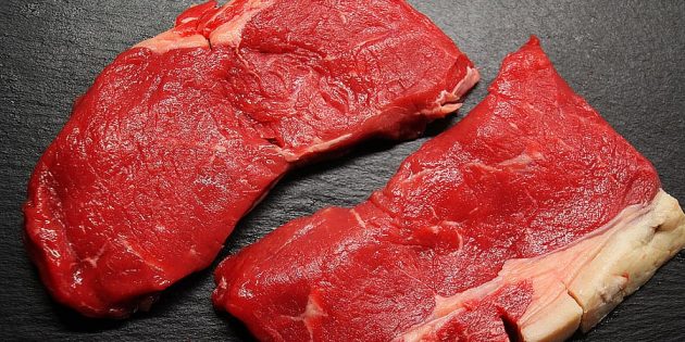 В каких продуктах много железа: красное мясо